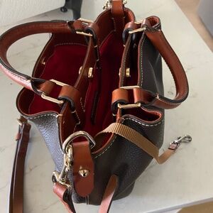 Dooney & Bourke mini barlow purse